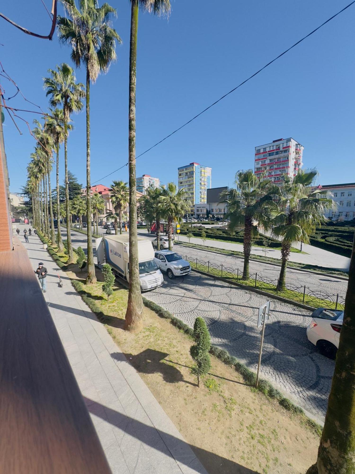 Casa Neptun In Old Batumi Apartment Exterior photo