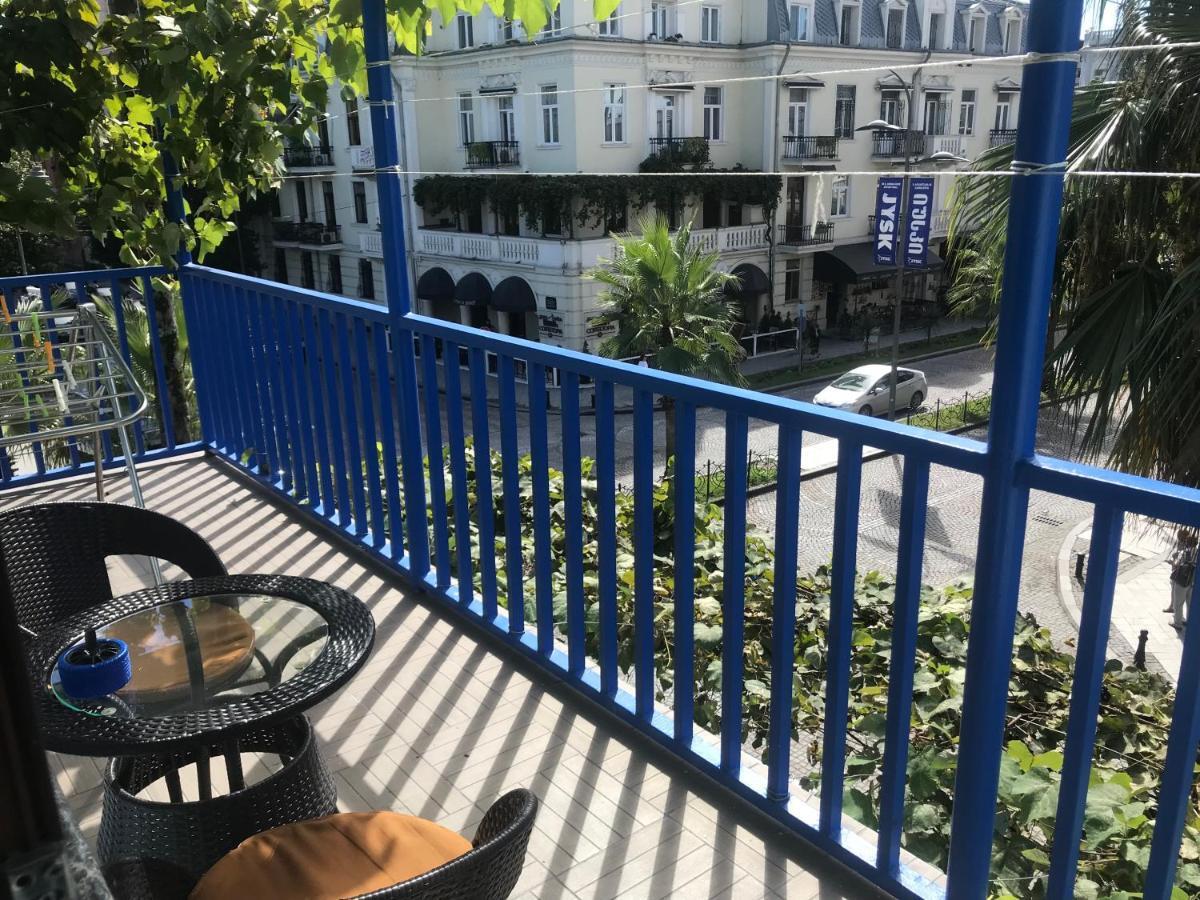 Casa Neptun In Old Batumi Apartment Exterior photo